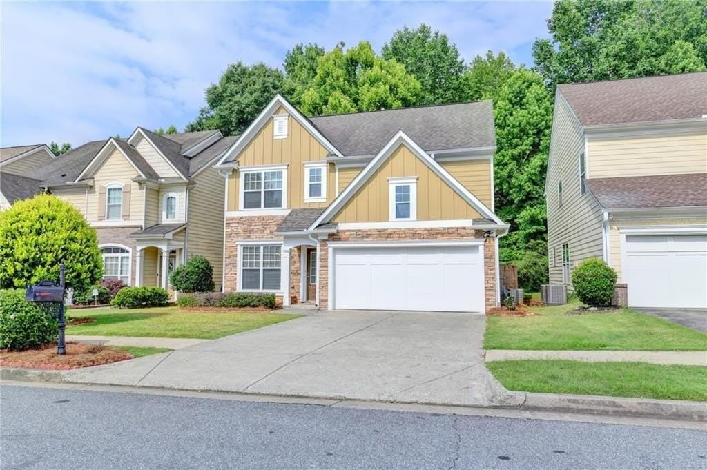 2208 Staunton Dr - Photo 2 of 49