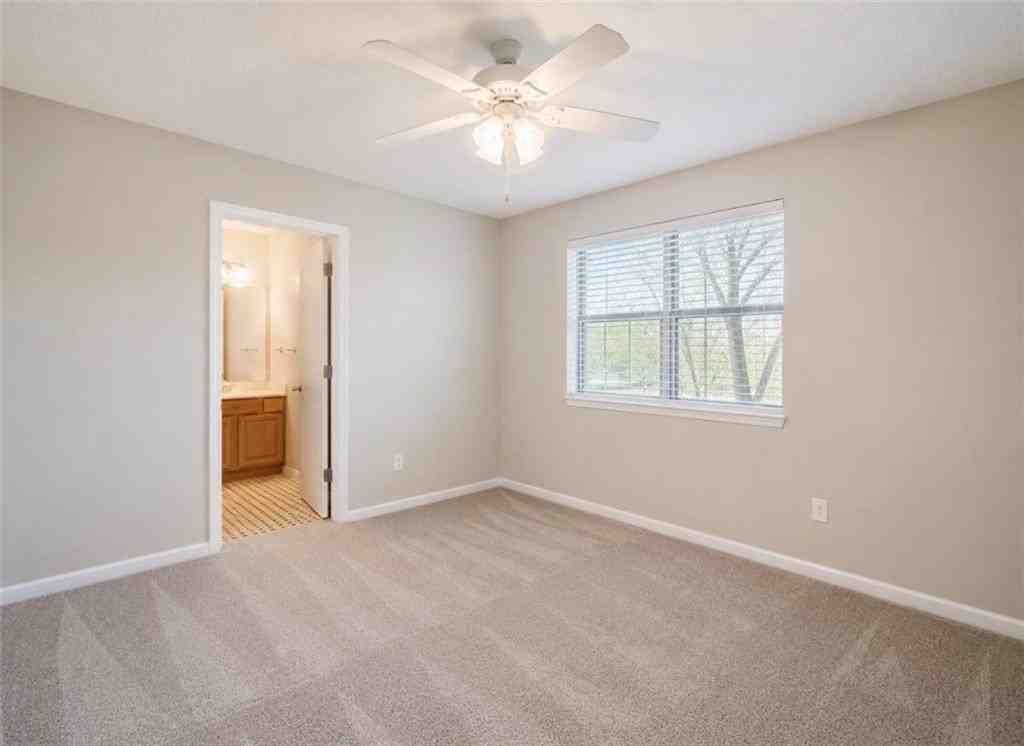 2390 Newport Lndg - Photo 7 of 16