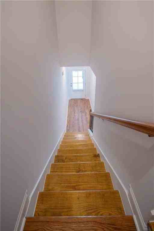 5120 Hillington Way - Photo 6 of 34