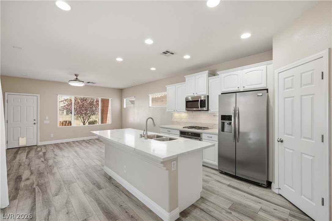 10416 Miners Gulch Ave - Photo 2 of 30