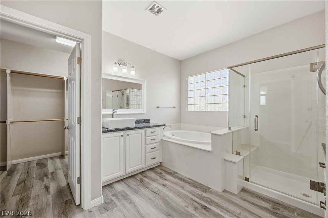 10416 Miners Gulch Ave - Photo 5 of 30