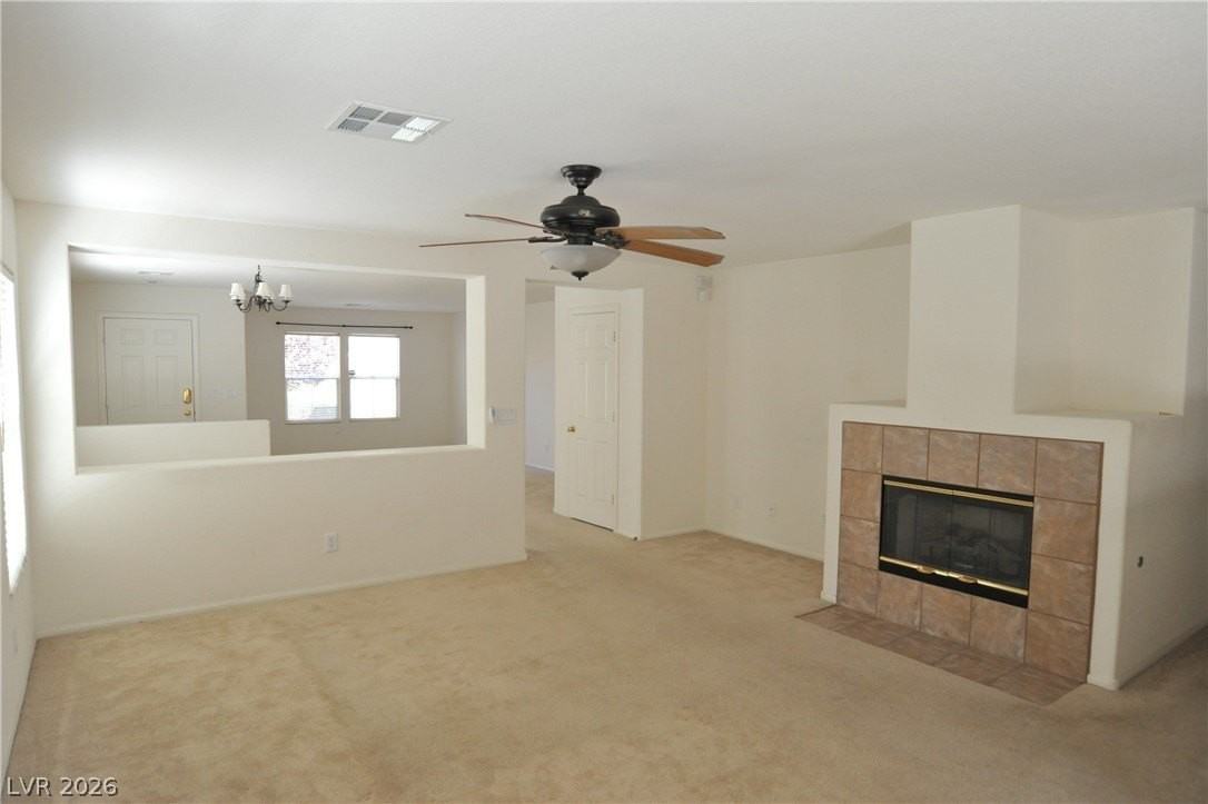 8228 Corset Creek St - Photo 4 of 19