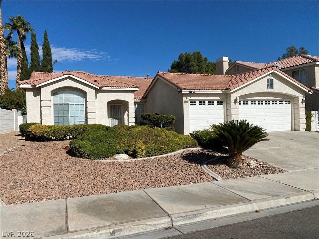 7816 Waterfalls Ave - Photo 2 of 42