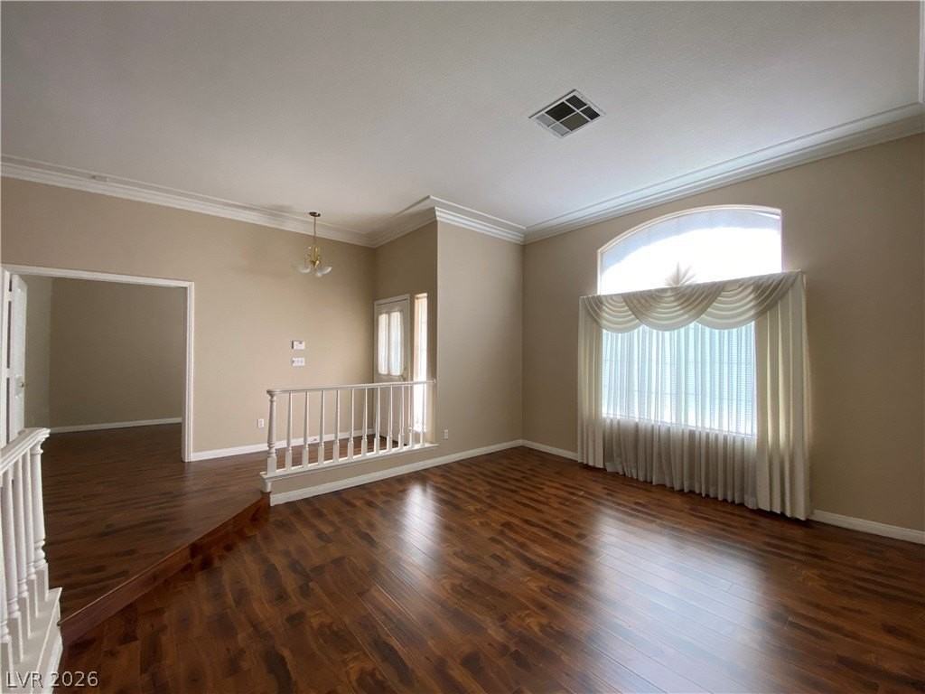7816 Waterfalls Ave - Photo 4 of 42