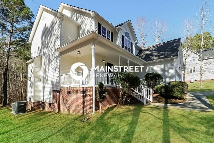 152 Falcon Pointe Ln - Photo 4 of 17