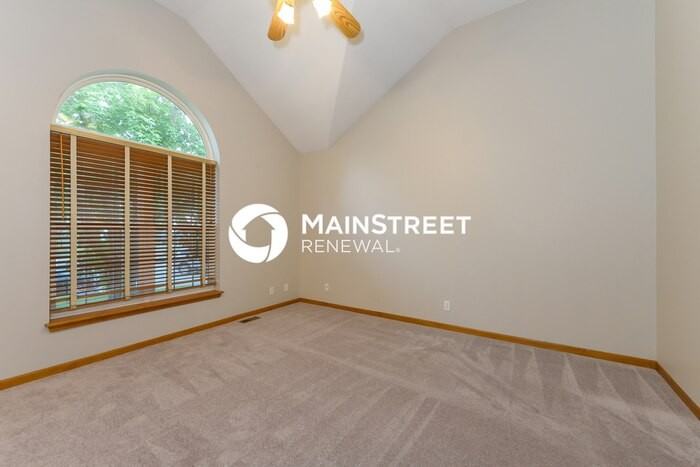 19507 Paradise Cir - Photo 5 of 18