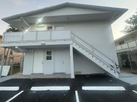 1532 Sw 5th Pl #D - Photo 1 of 1