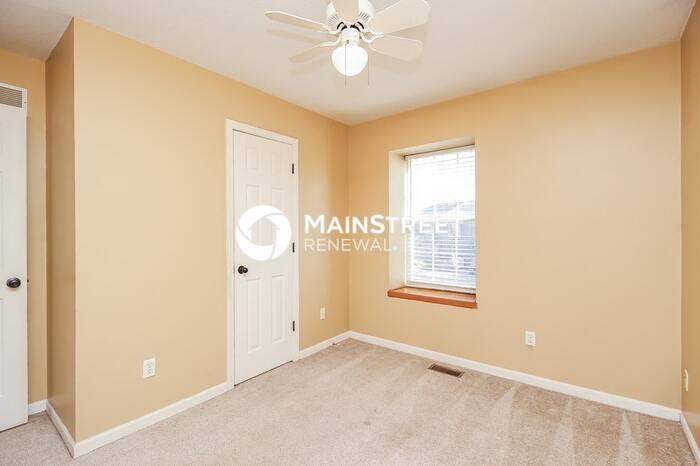 18508 E Blackhawk Trl - Photo 7 of 17