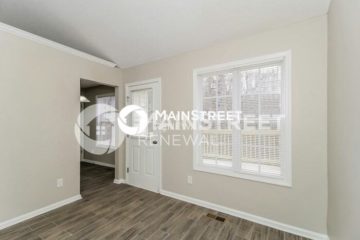 47 Spencer Ct - Photo 7 of 17