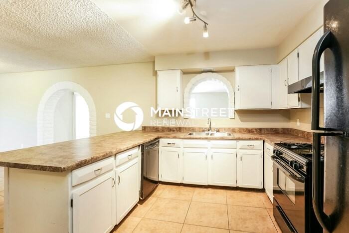 5311 W Holly St - Photo 7 of 15