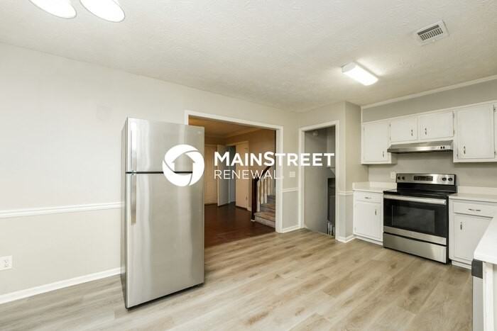 3385 Revere Cir - Photo 7 of 19
