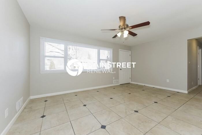 7415 E 110th St - Photo 7 of 17