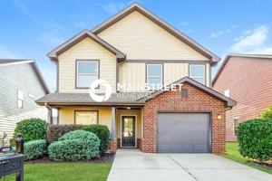 featured image of 4850 Woodford Way