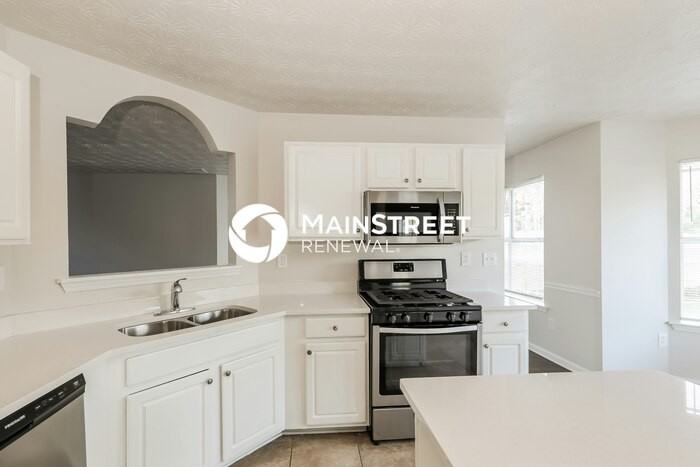 280 Concord Ter - Photo 6 of 18