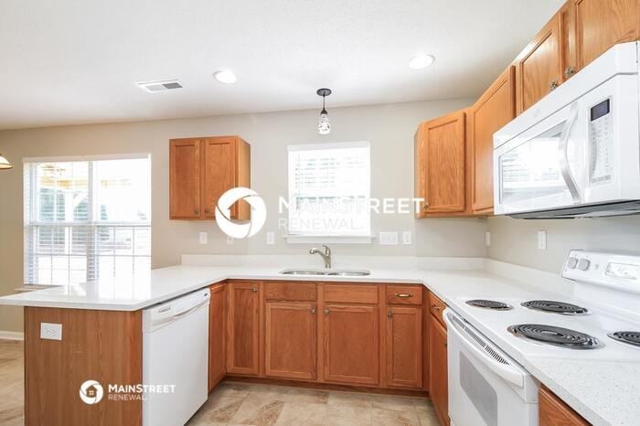 360 Old Wood Ln - Photo 6 of 17