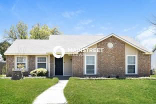 1724 Panola Dr - Photo 1 of 1