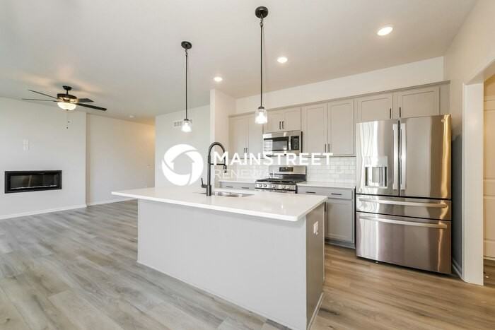 27300 E Sycamore St - Photo 6 of 20
