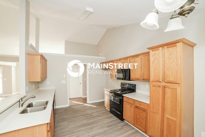 87 Oconnor Dr - Photo 5 of 16