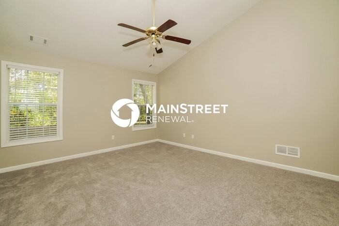 87 Oconnor Dr - Photo 6 of 16
