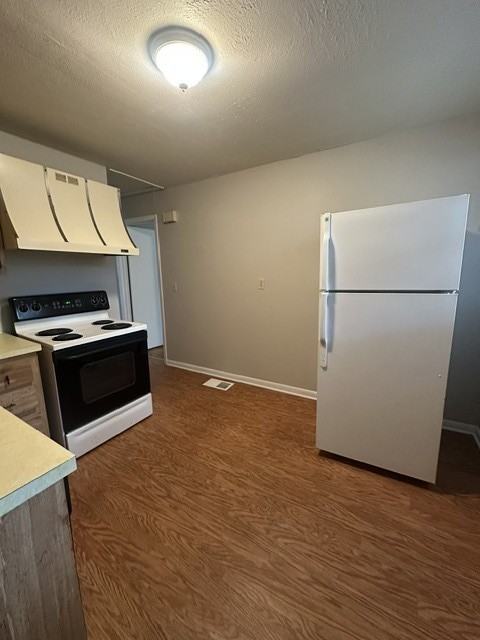 1328 Hamilton St - Photo 4 of 11