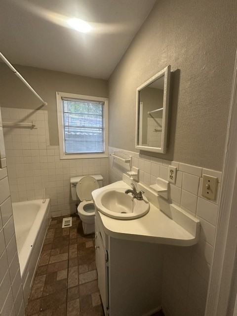 1328 Hamilton St - Photo 6 of 11