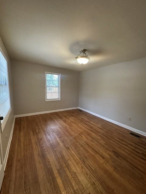 1328 Hamilton St - Photo 7 of 11