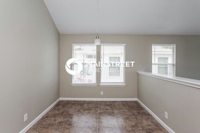 8430 Whitebrush - Photo 5 of 16