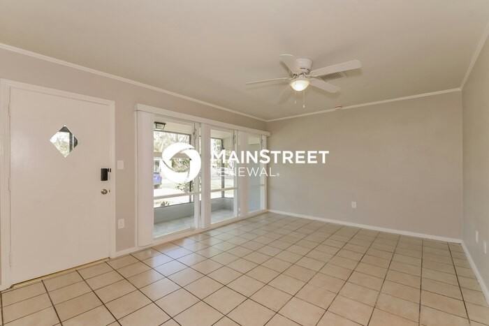 2314 Loma Linda St - Photo 4 of 16