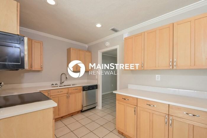 2314 Loma Linda St - Photo 7 of 16