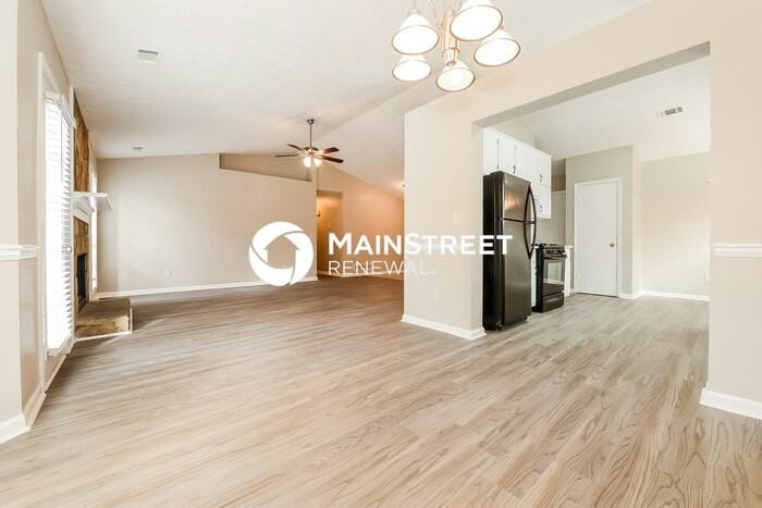 5791 Mistyview Dr - Photo 5 of 15