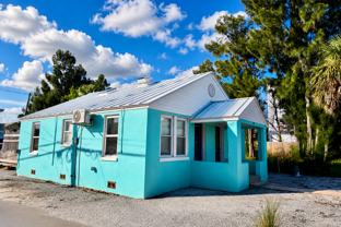 119 125th Ave #A - Photo 1 of 1