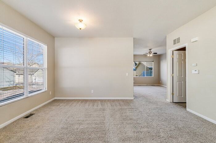 2208 Gilpin Ave - Photo 6 of 28