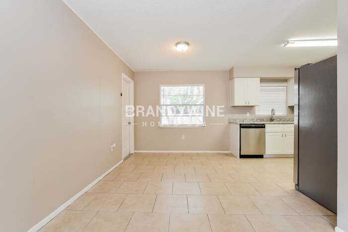 3657 Rundo Dr - Photo 5 of 18