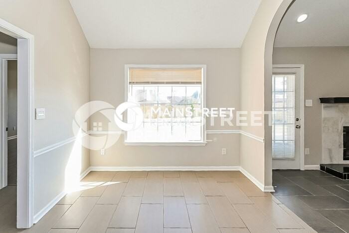 5366 Annandale Dr - Photo 5 of 16