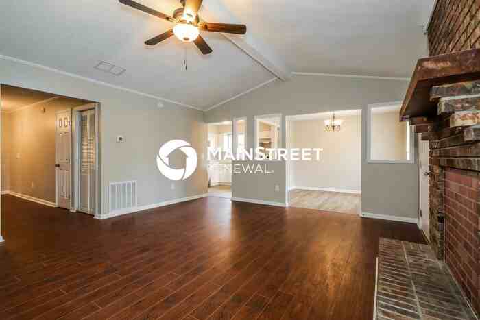 5282 Buggy Whip Dr N - Photo 5 of 16