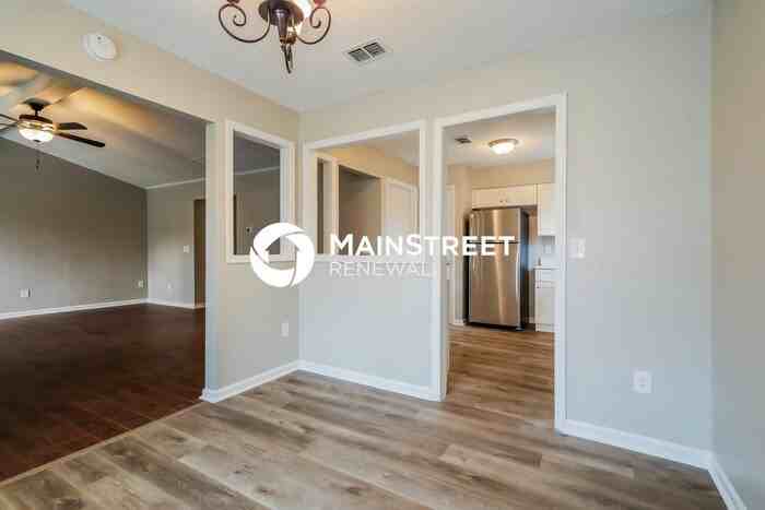 5282 Buggy Whip Dr N - Photo 7 of 16