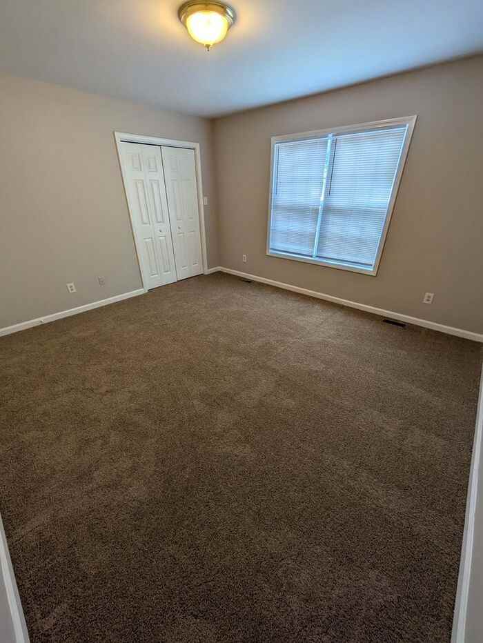 1327 14th Street Dr Ne - Photo 7 of 10
