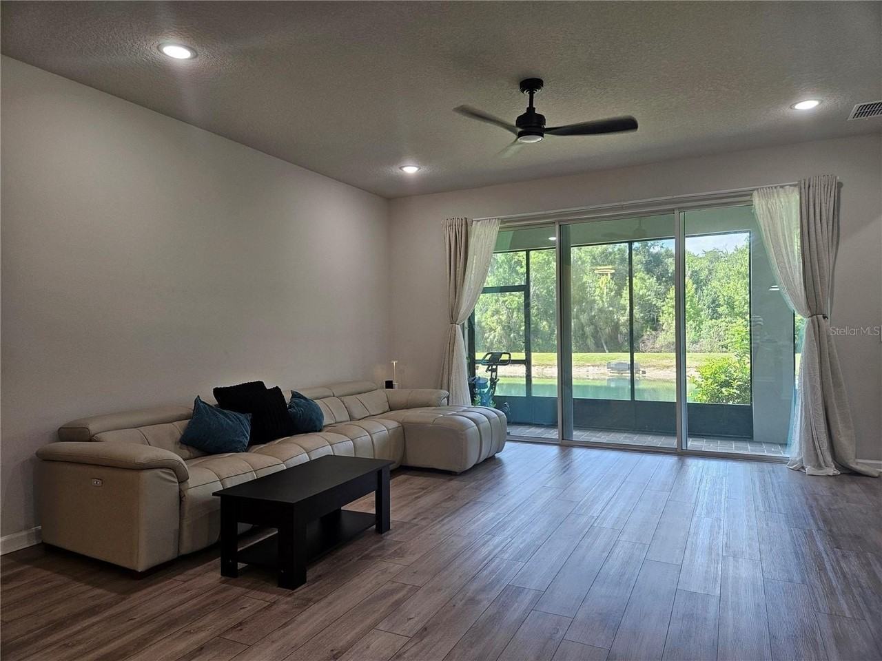26030 Fantasy Sky Ln - Photo 4 of 39