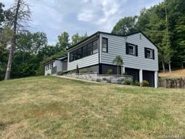 featured image of 126 Roselawn Rd