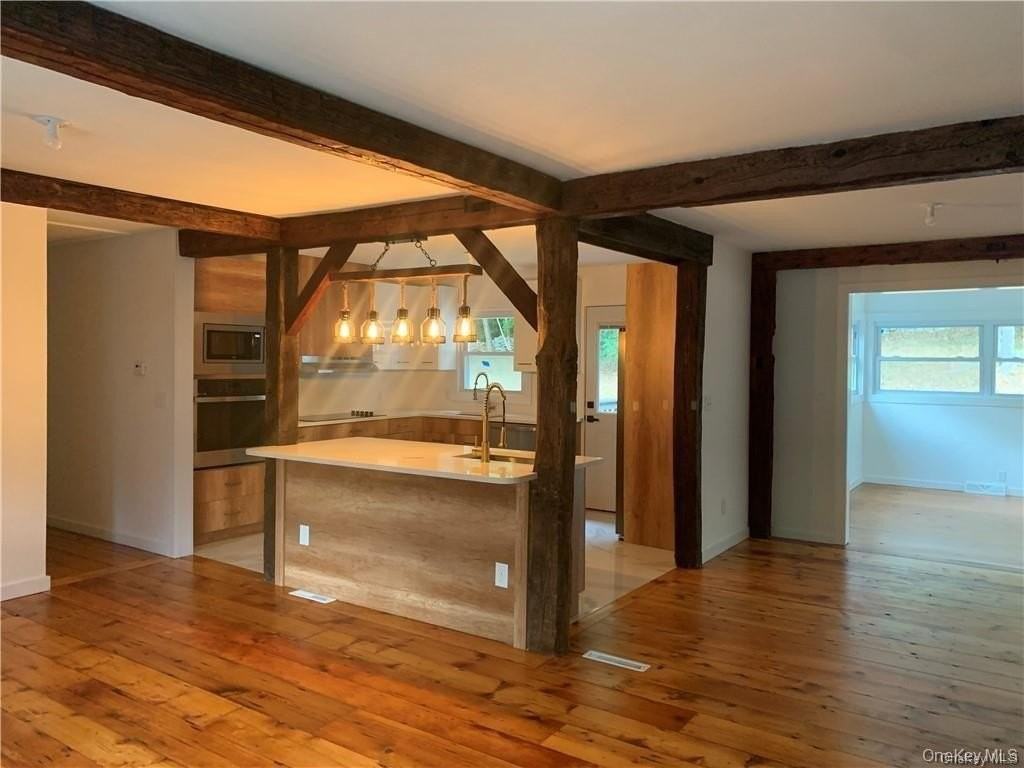 126 Roselawn Rd - Photo 4 of 34