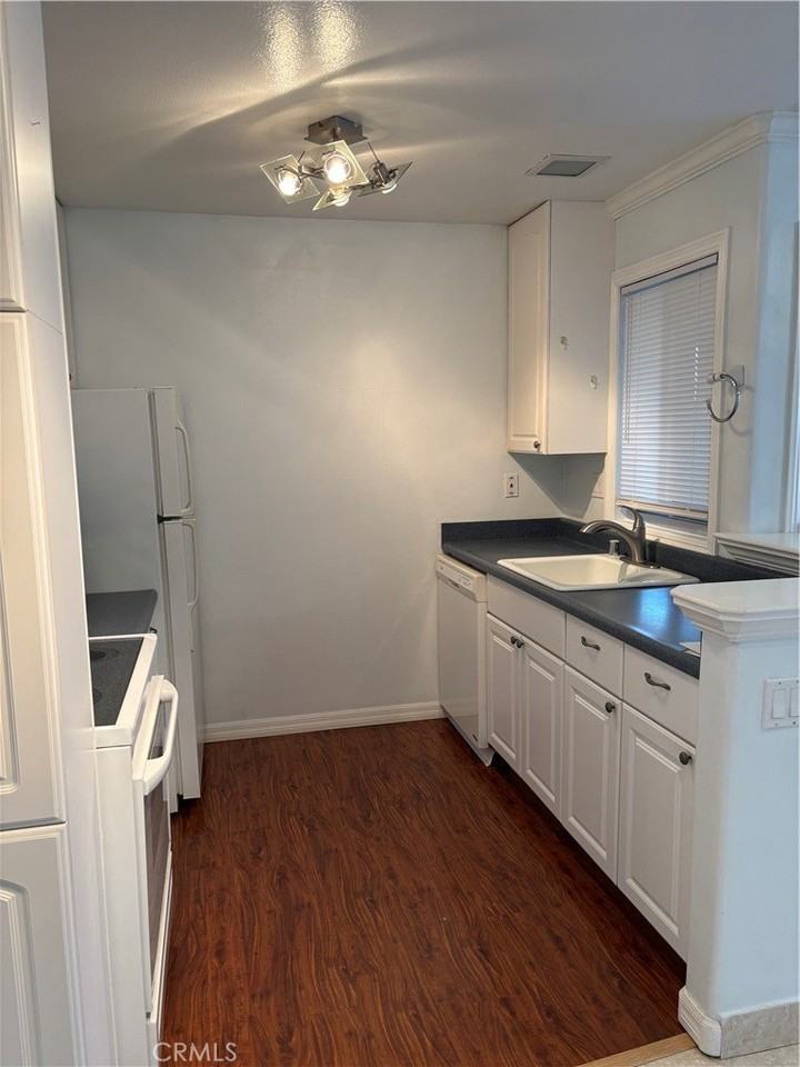 26191 La Real #A - Photo 5 of 9
