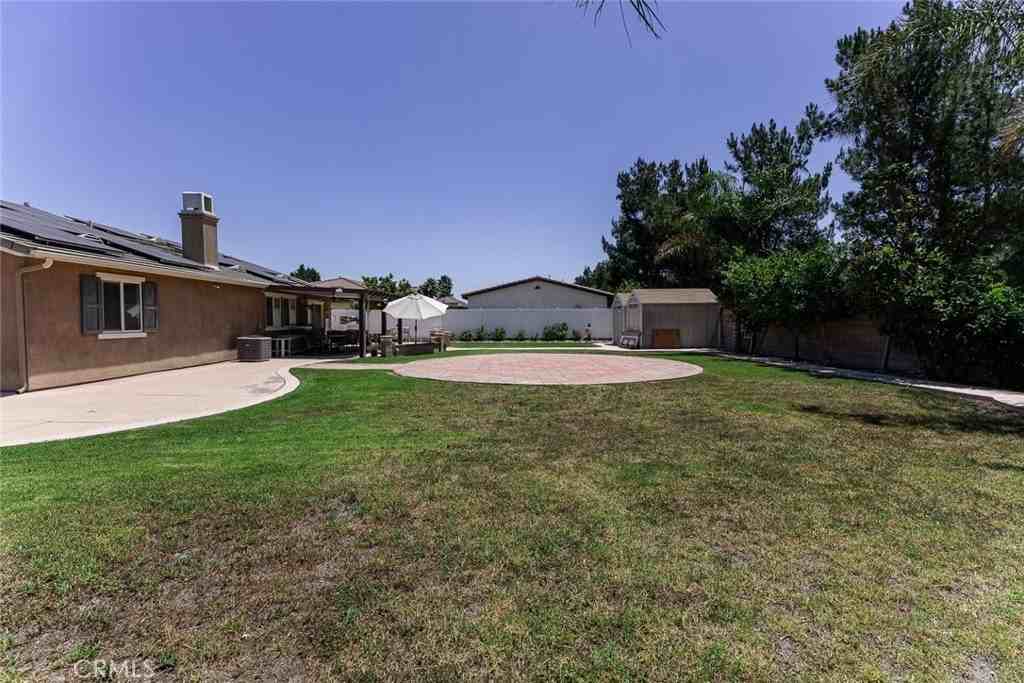 14325 Coyote Valley St - Photo 7 of 31