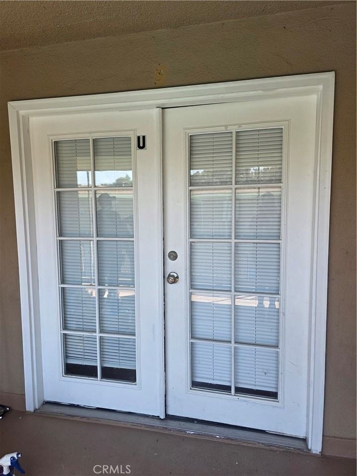 7490 Magnolia Ave #U - Photo 2 of 8