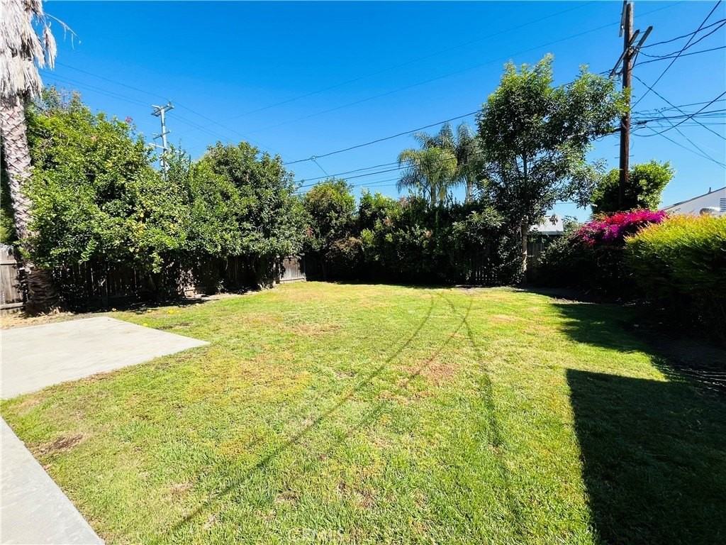 22451 Dolorosa St - Photo 4 of 27