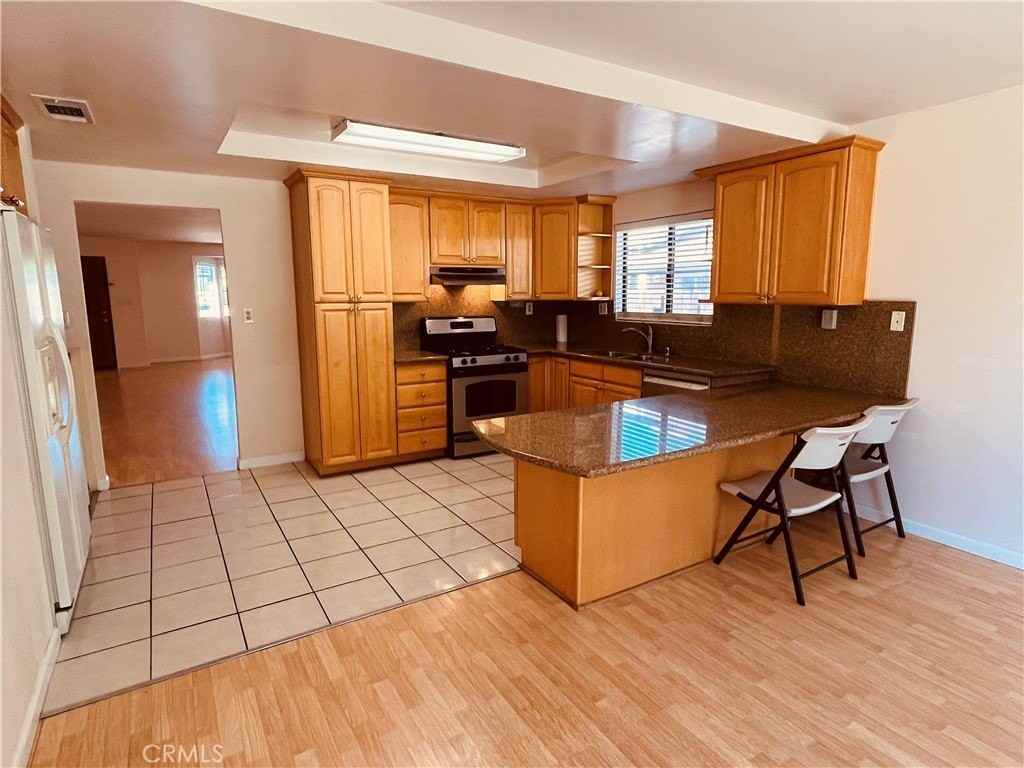 22451 Dolorosa St - Photo 6 of 27