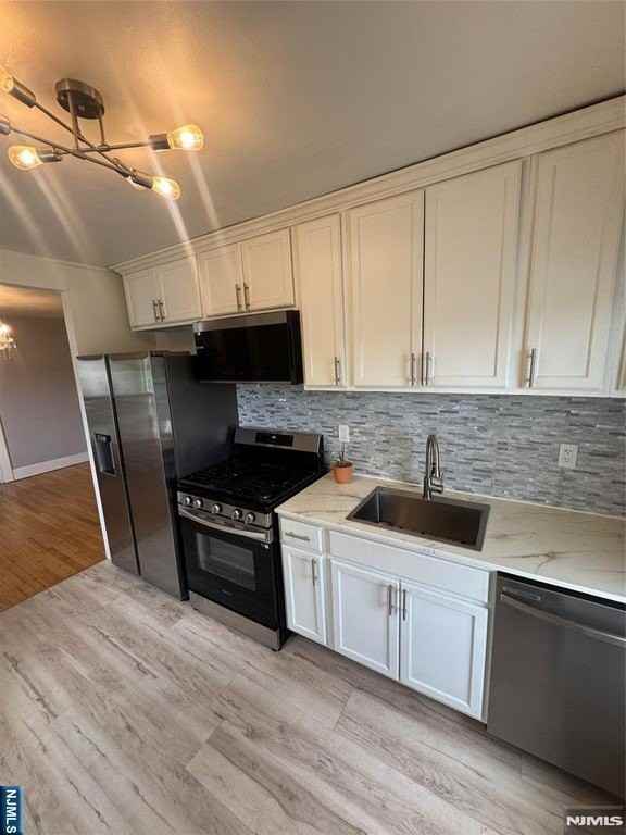 811 Pleasantview Ter - Photo 2 of 9