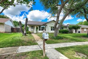 featured image of 1273 Valencia Ln