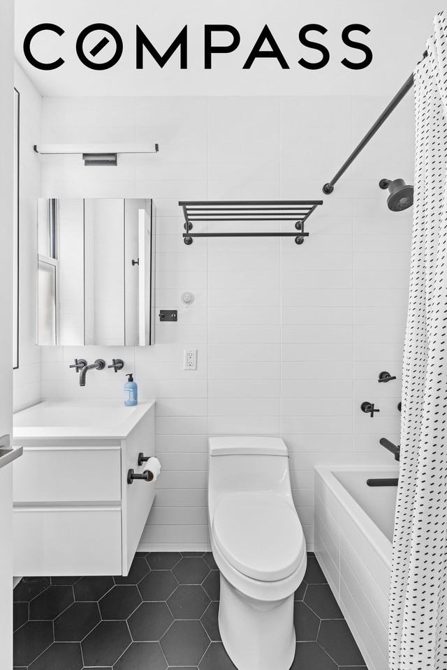 240 W 98th St #8D - Photo 7 of 11
