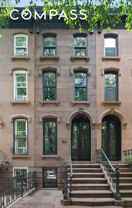 164 Saint James Pl #TH - Photo 1 of 1