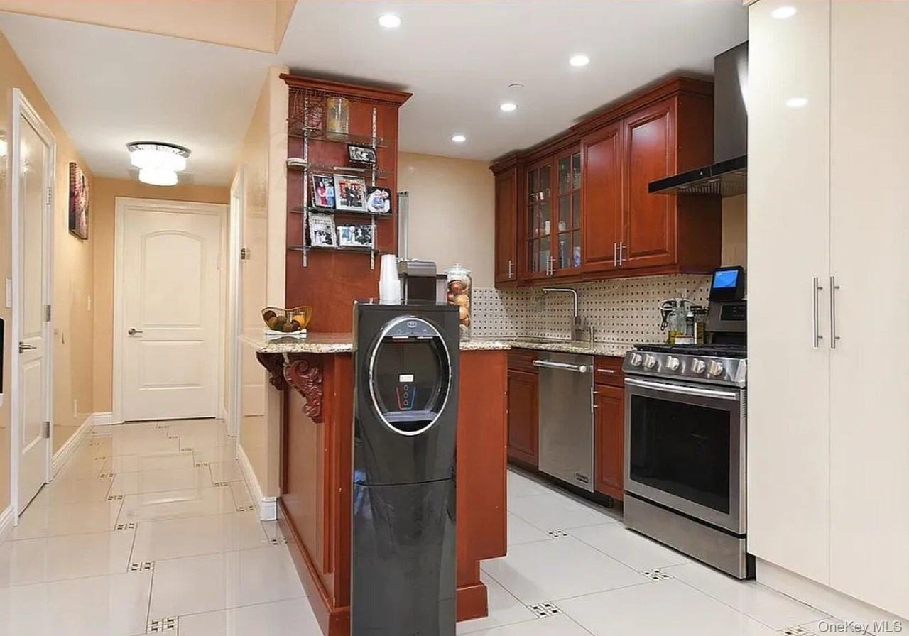 6336 99th St #5E - Photo 6 of 19